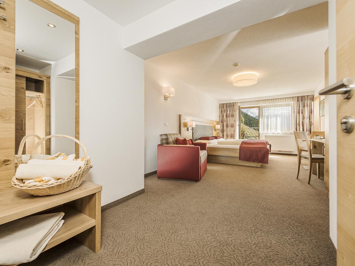 Hotel Gletscherblick Hippach Kültér fotó